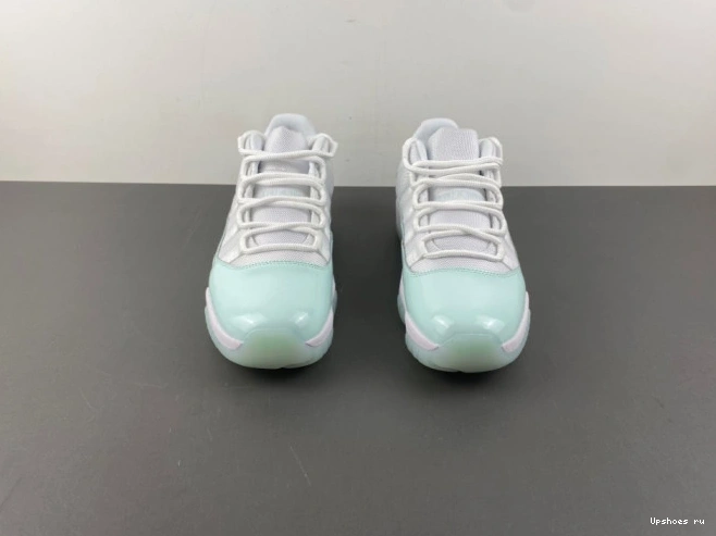 Air AH7860-103 “Igloo”  11  Jordan Low 0327